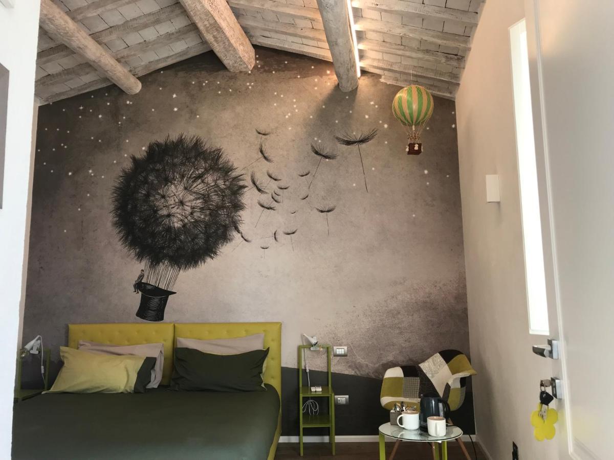 Fonte Gaia Experience Bed & Breakfast Siena Bagian luar foto