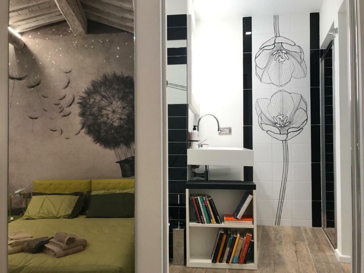 Fonte Gaia Experience Bed & Breakfast Siena Bagian luar foto