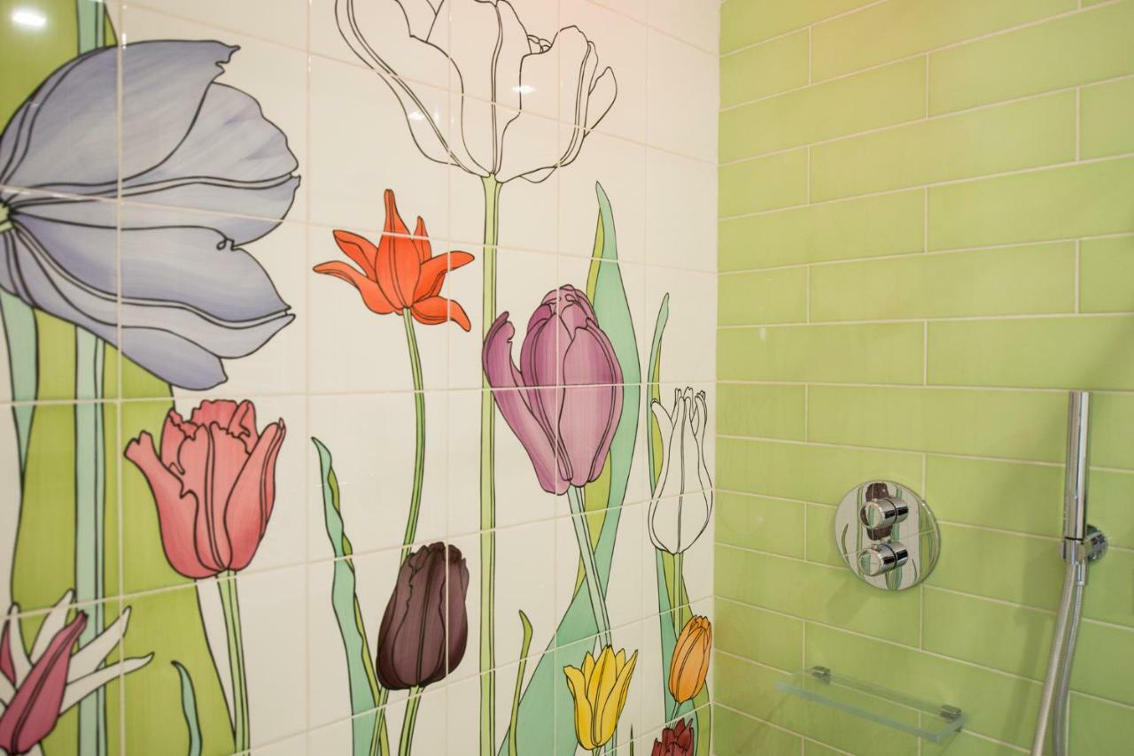 Fonte Gaia Experience Bed & Breakfast Siena Bagian luar foto