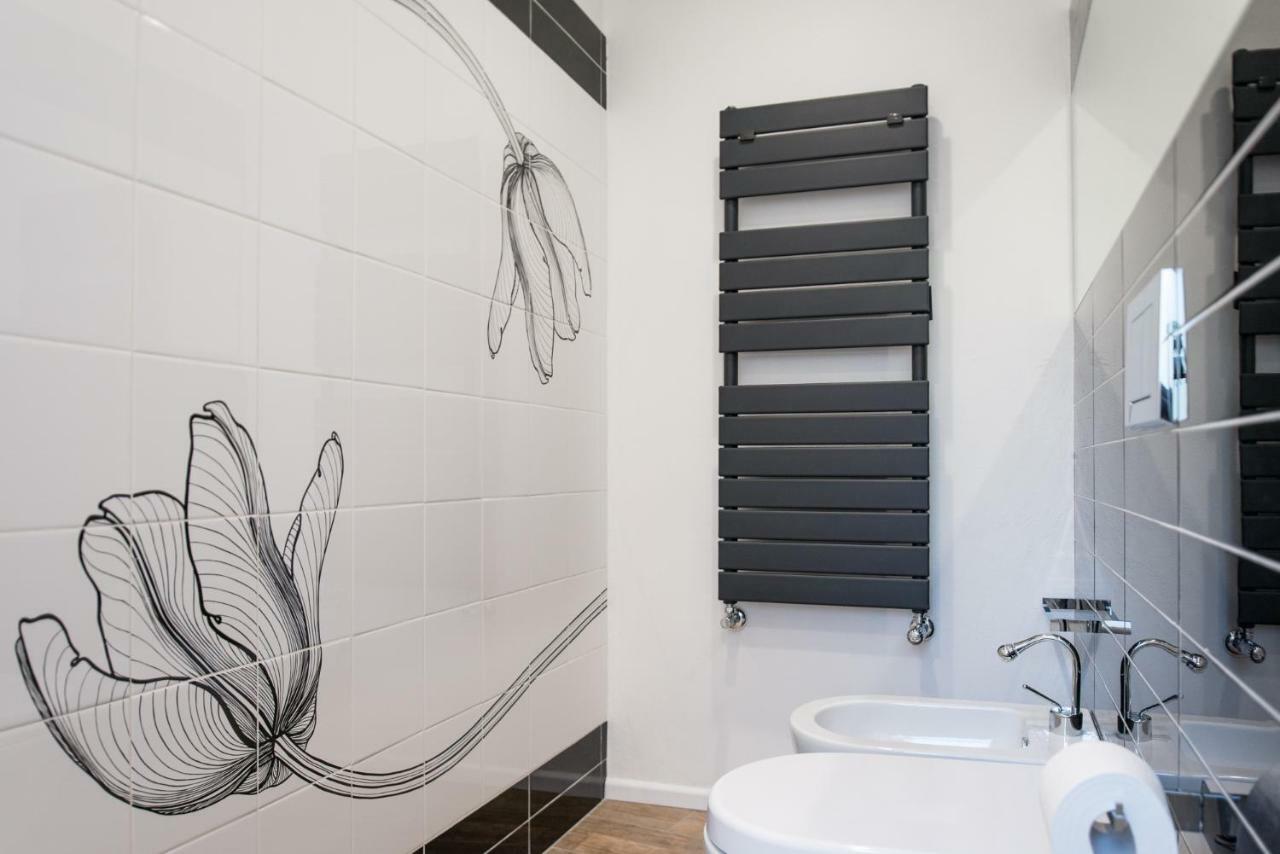 Fonte Gaia Experience Bed & Breakfast Siena Bagian luar foto