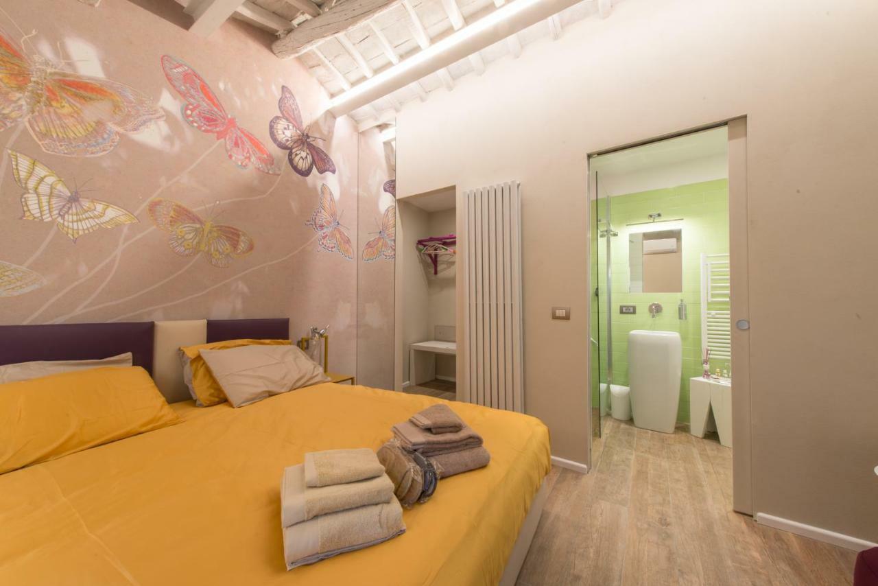 Fonte Gaia Experience Bed & Breakfast Siena Bagian luar foto