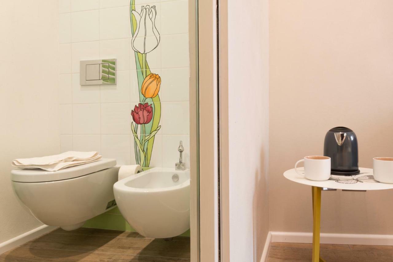 Fonte Gaia Experience Bed & Breakfast Siena Bagian luar foto